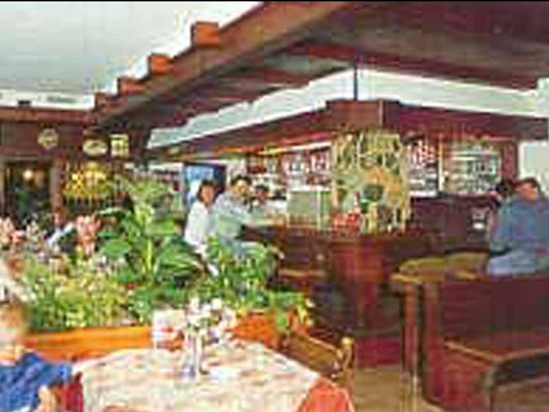 Hotel Alpha Saas-Grund Zewnętrze zdjęcie